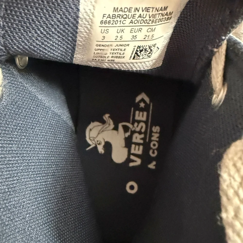 Converse Kids Chuck Taylor All Star Unicorns High Top Unicons in Navy Size 3